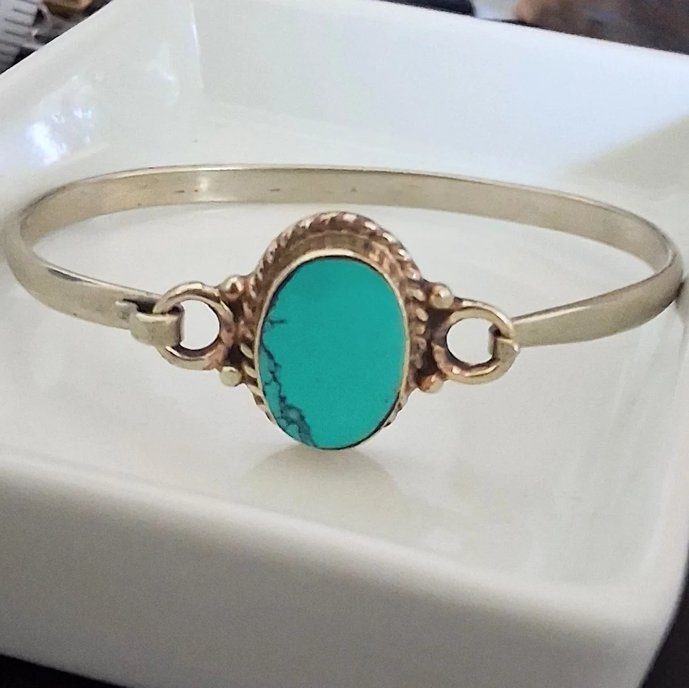 TIBETAN TURQUOISE BANGLE CUFF BRACELET SIZE 6.5 -7 - Picture 2 of 6